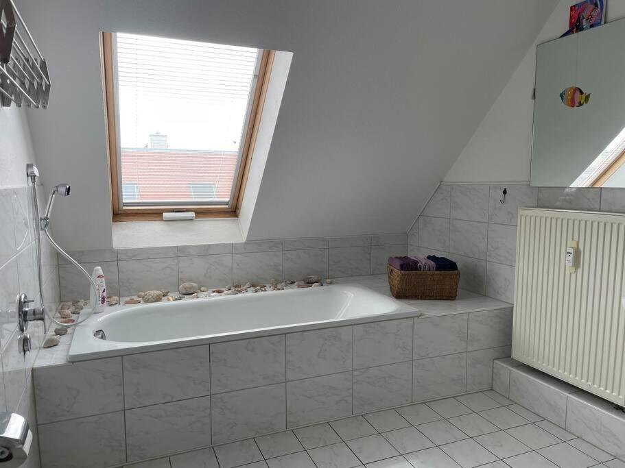 Appartamento 105Qm-3-Raum, Zentral, Ruhig, Gemuetlich Lipsia Esterno foto
